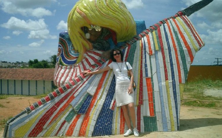Sandra Paro e o Mosaico: O fascinante ofício de fazer arte quebrando e juntando pedacinhos