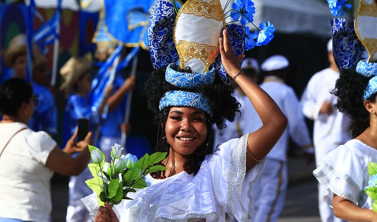  Carnaval está apenas começando. E é afro: Ubuntu, Tumaraca, Olodum, Maracatu